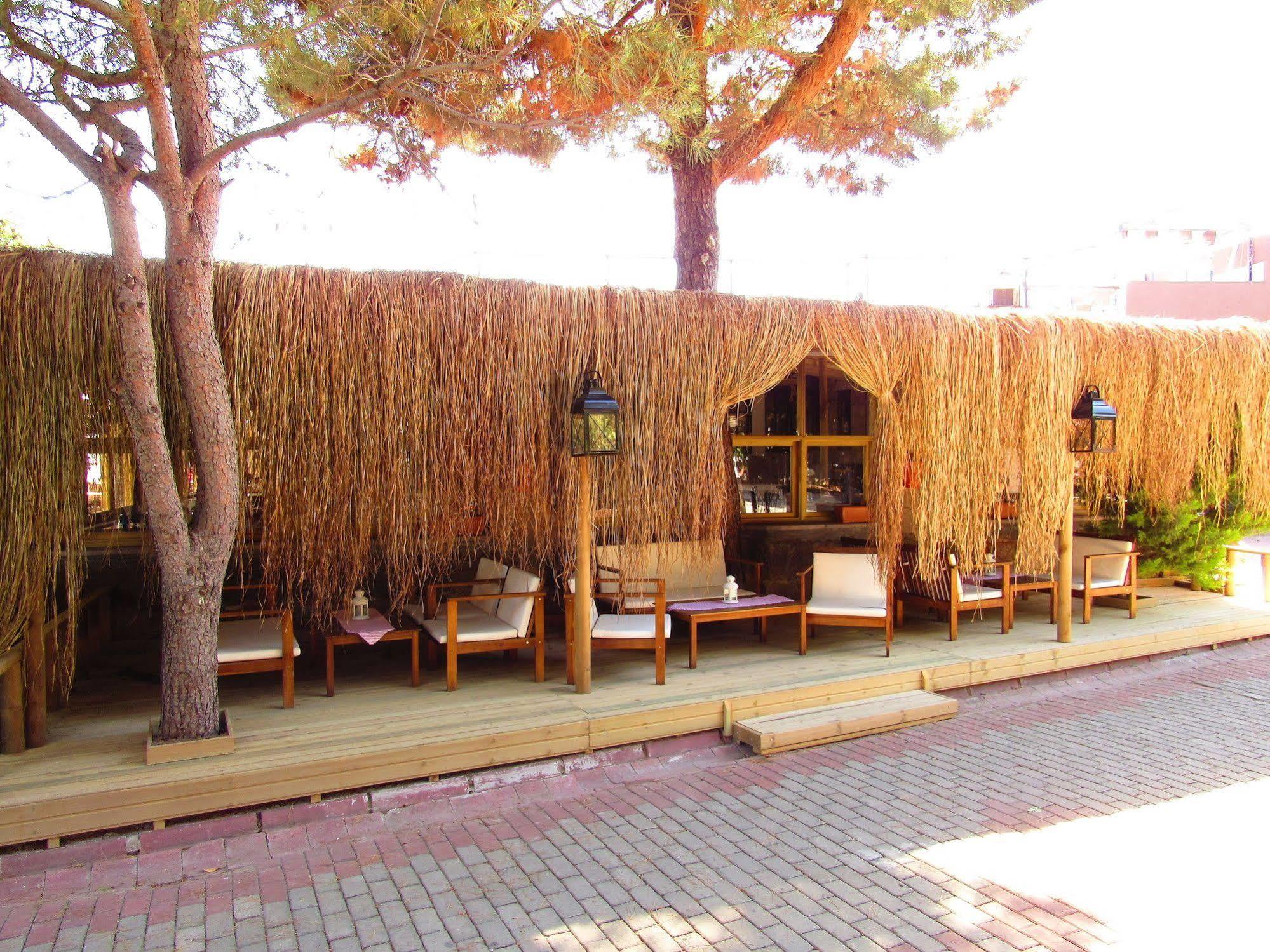 Assos Hunters Hotel (Adults Only) 외부 사진