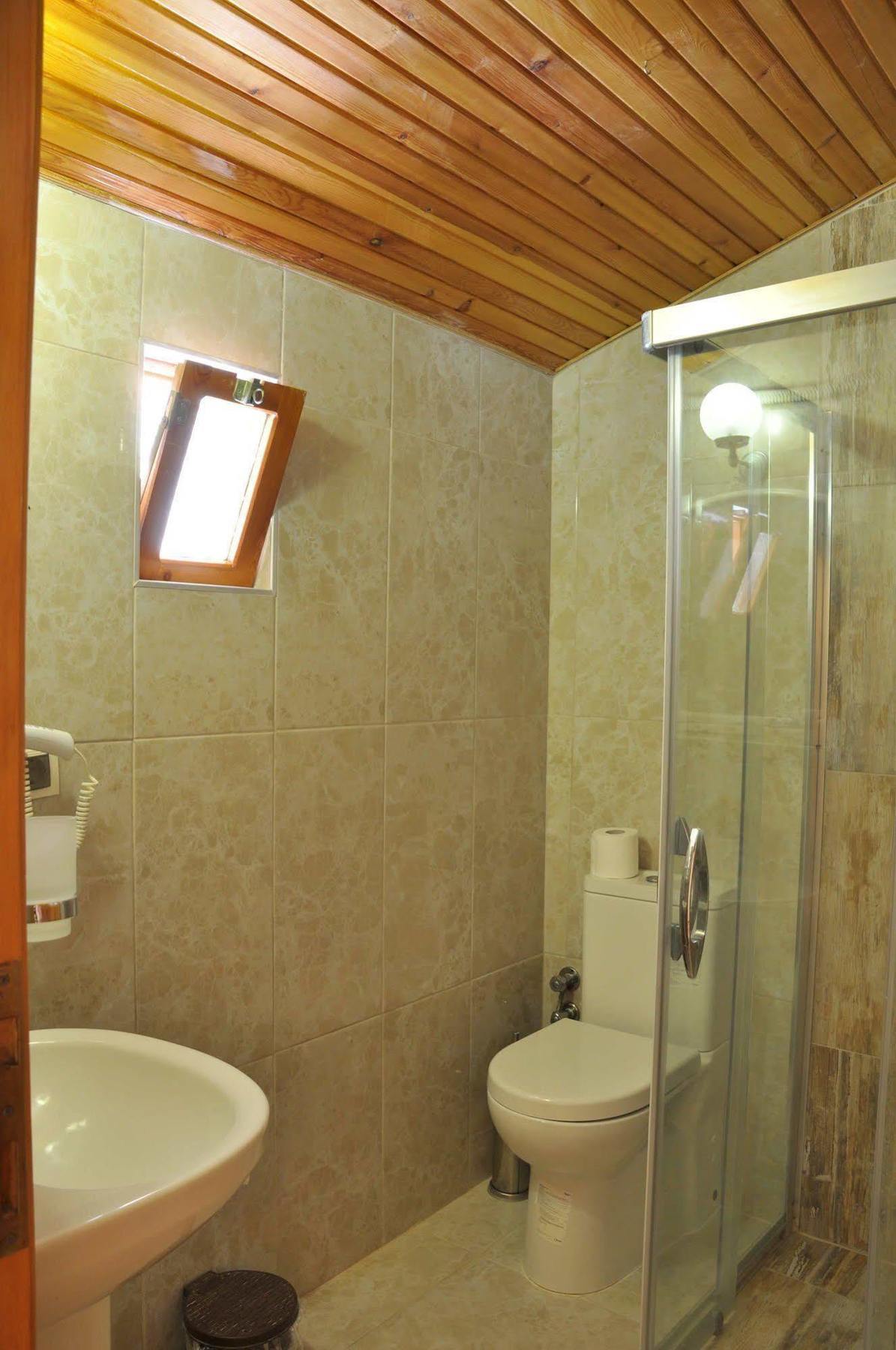 Assos Hunters Hotel (Adults Only) 외부 사진